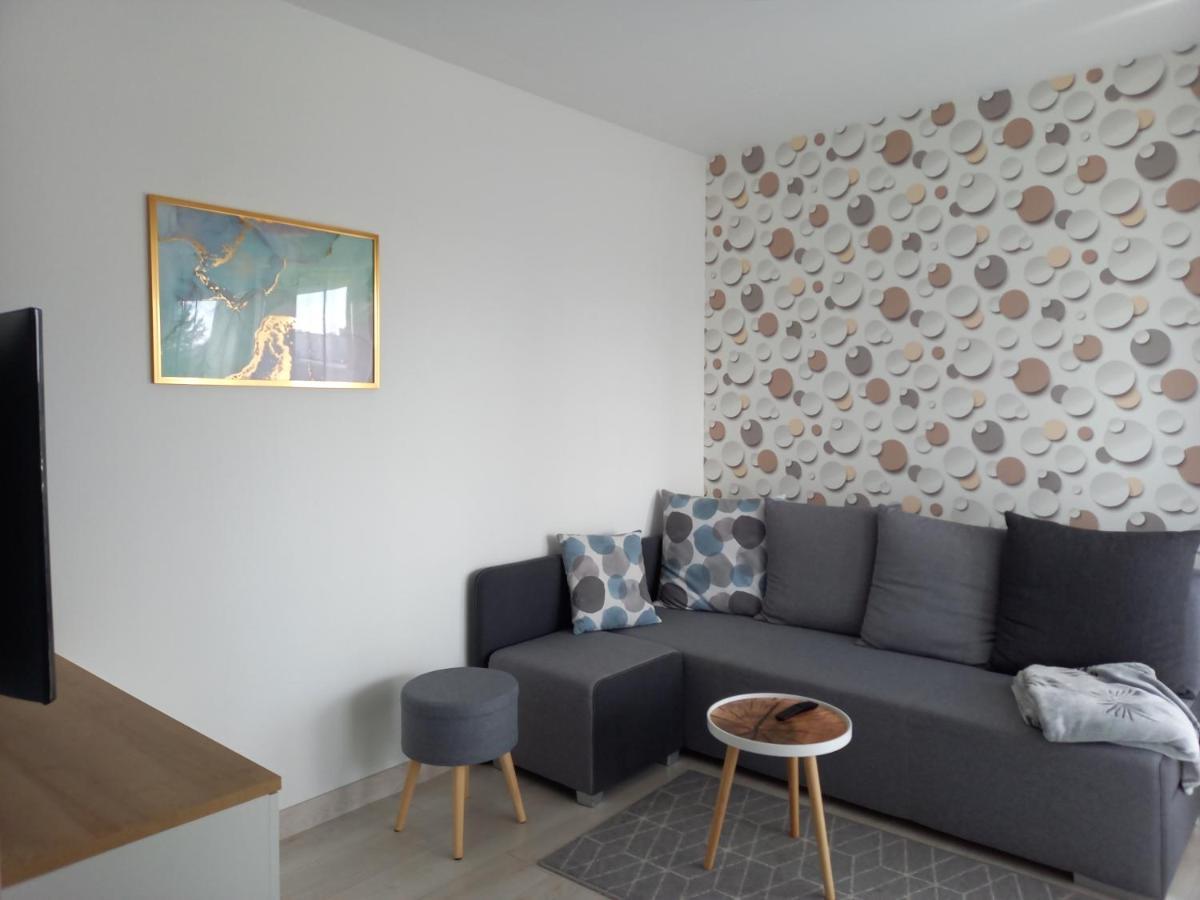 Apartament Mila Z Duzym Tarasem I Miejscem Parkingowym Kolobrzeg Dış mekan fotoğraf